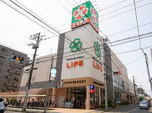 ライフ西小岩店まで642m