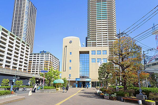 川崎市中原区役所まで340ｍ