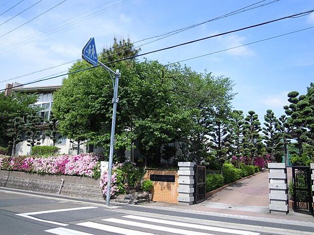 名古屋市立本城中学校 2380m