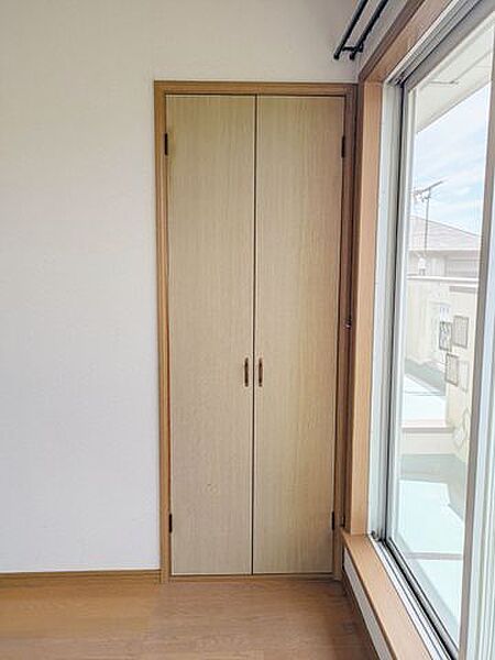 各部屋収納が付いているお家です。