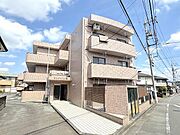 中神駅より徒歩10分 築32年7ヶ月 3階建の賃貸物件