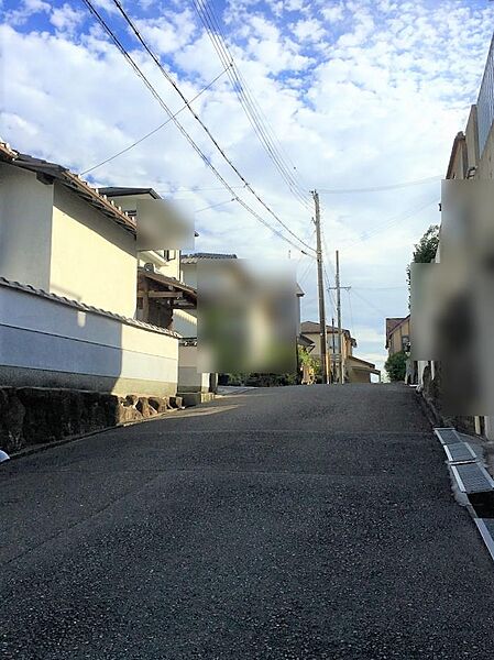 「前面道路」■前面道路の様子です。
