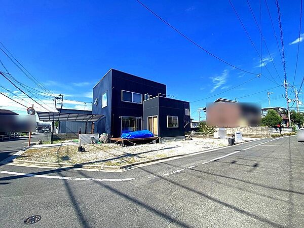 「前面道路」■前面道路６ｍ以上で駐車が苦手なママも楽々♪