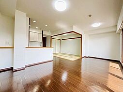 サンクレイドル東海グランデ 2LDKのリビング/ダイニング