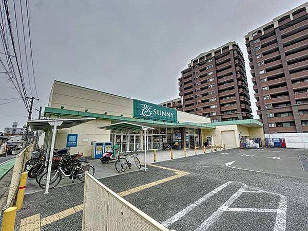 サニー長丘店 徒歩7分。 530m