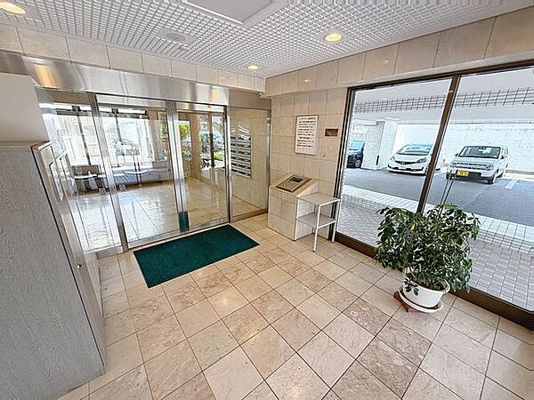 エントランス