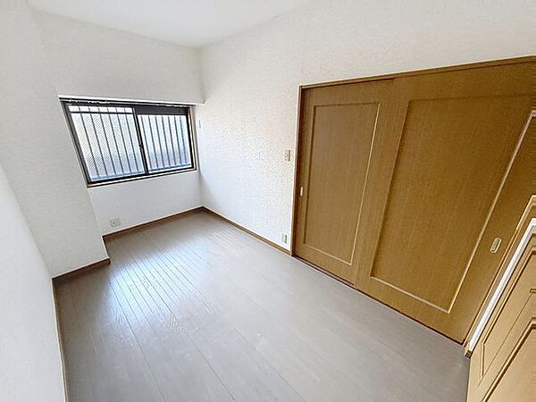 室内　※リフォーム前写真