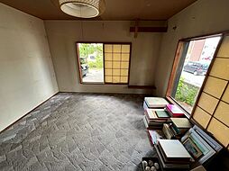 行事三丁目　戸建 5LDKの室内