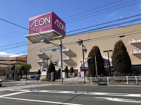 イオン春日井店まで　600m　徒歩約8分