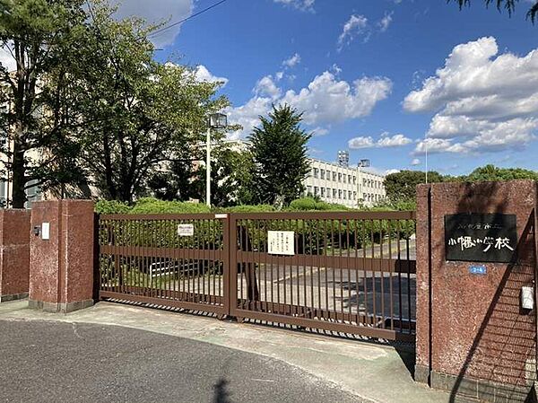 小幡小学校　徒歩約5分　381ｍ　守山区役所のすぐ北側に位置しています
