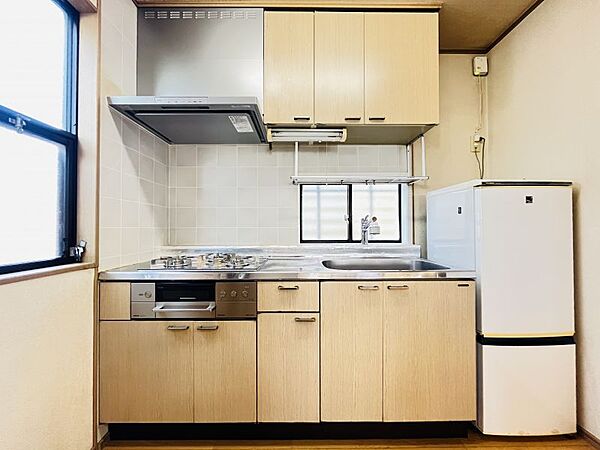 セカンドキッチン！二世帯やゲスト対応、料理教室や簡易的な家事動線分離にも便利です♪