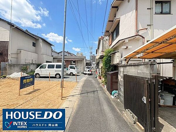 【建築条件なし！理想のマイホームをこの場所で】お好きなハウスメーカーや工務店様で自由な家づくりを楽しめます！解体費用等の追加費用がかからない更地なので初期費用が抑えられるのも嬉しいポイントですね♪