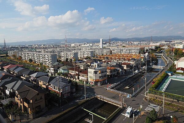 富田第二住宅の全景