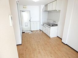 エステートハウス 2階1DKのリビング/ダイニング