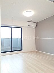 ヒルサイドIII 2階1LDKのリビング/ダイニング