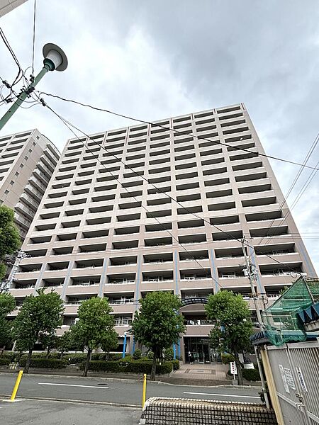 外観：327002972030