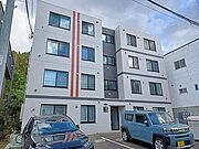 南平岸駅より徒歩7分 3階 築8年7ヶ月の賃貸物件