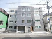 南郷13丁目駅より徒歩4分 3階 築6年7ヶ月の賃貸物件