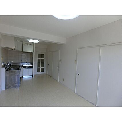 スカイコートハコザキ_内装_2