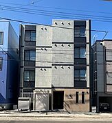 豊平公園駅より徒歩6分 築2年1ヶ月 4階建の賃貸物件