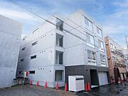 西11丁目駅より徒歩10分 築8年6ヶ月 4階建の賃貸物件