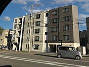 ひばりが丘駅より徒歩6分 築4年 5階建の賃貸物件