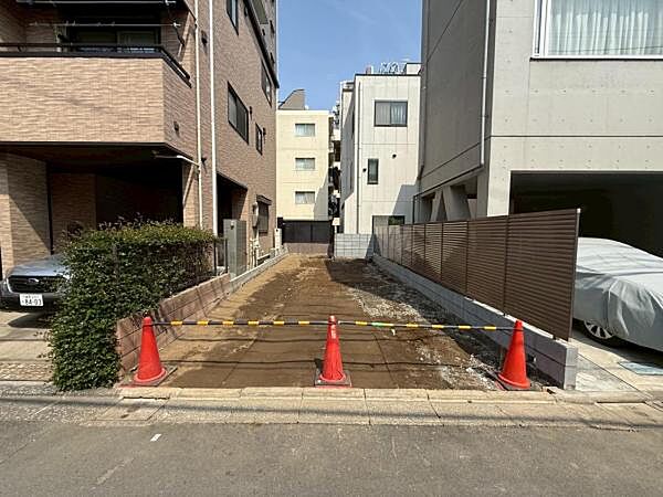 外観：313004826104