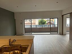 ポレスター東松山駅前 201 3SLDKのリビング/ダイニング