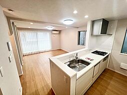 目黒駅5分　築浅戸建　都心立地