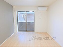 フェニックスII 106 1階1Kのリビング/ダイニング