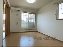 JR東海道・山陽本線 南彦根駅 バス7分 ベルロード平田下車 徒歩4分の賃貸アパート 2階1LDKのリビング/ダイニング