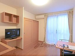 近江鉄道近江本線 愛知川駅 徒歩5分の賃貸アパート 2階1Kのリビング/ダイニング