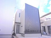 石山駅より徒歩13分 2階 築12年10ヶ月の賃貸物件