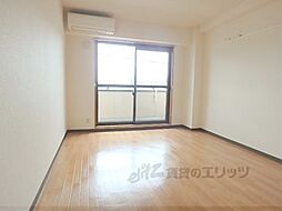 Ｌｉｎｄｅｎｂａｕｍ 101 1階1Kのリビング/ダイニング