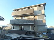 小倉駅より徒歩5分 築5年8ヶ月 3階建の賃貸物件