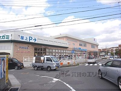 周辺:万代 宇治槙島店まで350メートル 周辺:万代 宇治槙島店まで350メートル