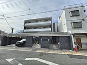 丹波橋駅より徒歩9分 3階 築3年8ヶ月の賃貸物件