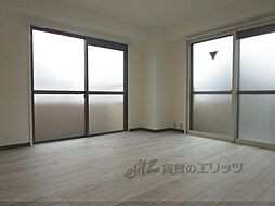 長岡プラザ 4階ワンルームのリビング/ダイニング