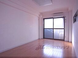 京阪本線 墨染駅 徒歩1分の賃貸マンション 2階2Kのリビング/ダイニング