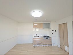 近鉄京都線 竹田駅 バス17分 久我石原町下車 徒歩7分の賃貸アパート 2階1LDKのリビング/ダイニング