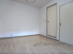 京阪本線 伏見桃山駅 徒歩8分の賃貸マンション 5階ワンルームのリビング/ダイニング