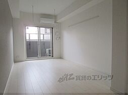 京阪宇治線 観月橋駅 徒歩2分の賃貸マンション 1階1Kのリビング/ダイニング