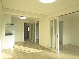 メロディーハイム長岡京 302 3階2LDKのリビング/ダイニング