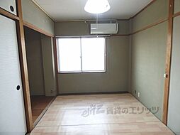 オカモクグランドハイツ 3階ワンルームのリビング/ダイニング