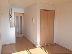 コリネッタ鴻ノ巣 2階ワンルームのリビング/ダイニング