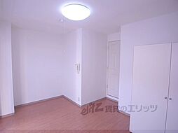 フラット　オク 307 3階1Kのリビング/ダイニング