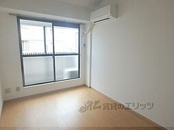 京都市営烏丸線 竹田駅 徒歩12分の賃貸マンション 4階1Kのリビング/ダイニング