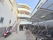 藤森駅より徒歩2分 地下1階 築34年10ヶ月の賃貸物件