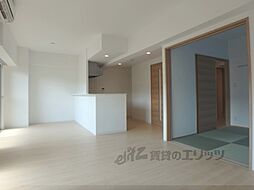 阪急京都本線 西山天王山駅 徒歩1分の賃貸マンション 3階3LDKのリビング/ダイニング