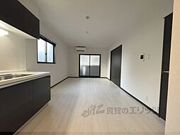 京阪本線 中書島駅 徒歩7分の賃貸マンション 3階2LDKのリビング/ダイニング